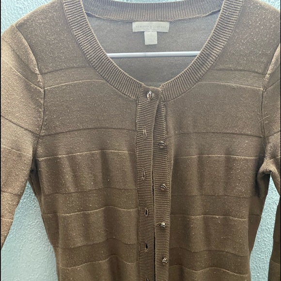 Lightweight 3/4 sleeve Cardigan - Picture 2 of 5